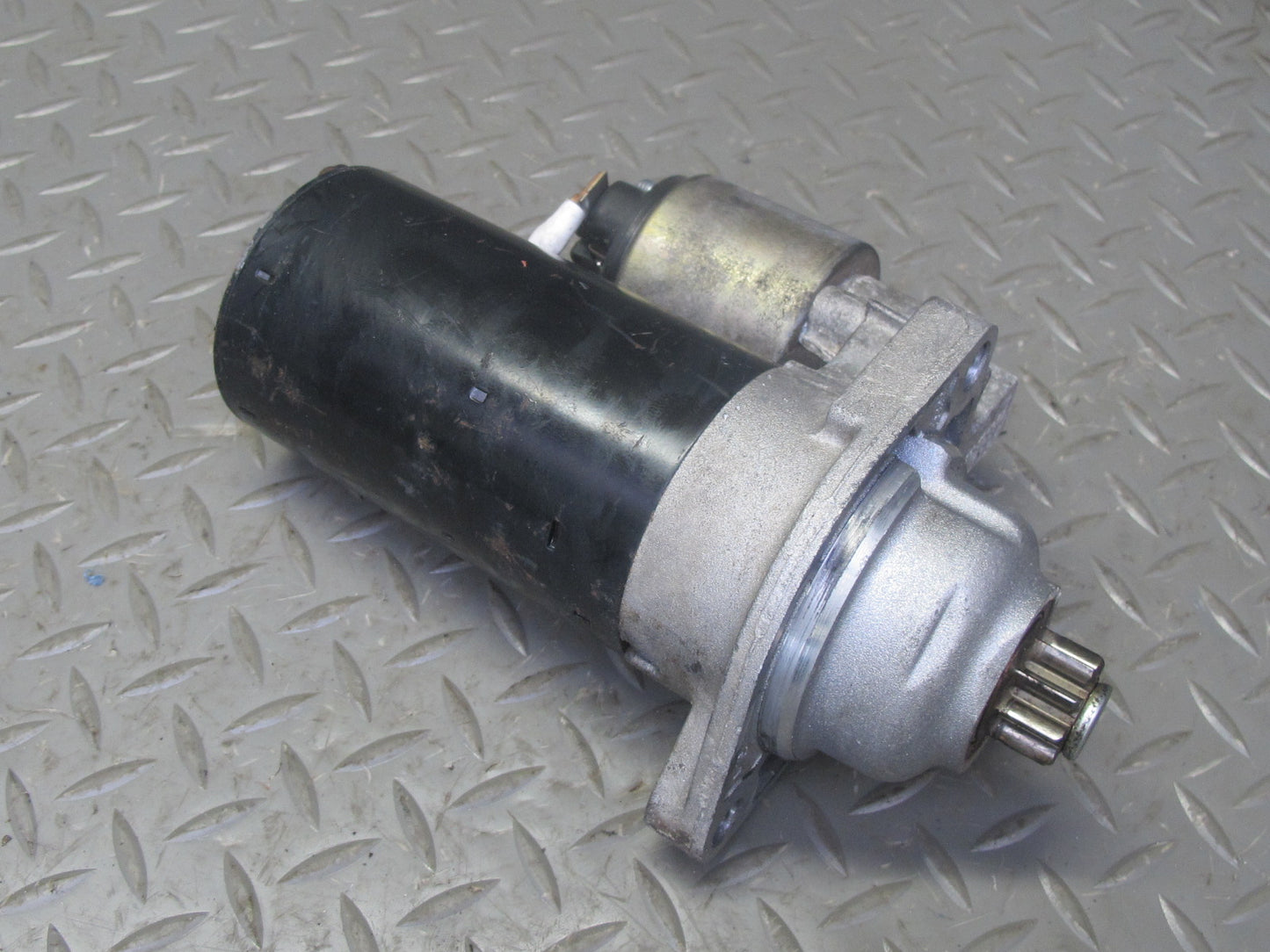 1999-2005 Porsche 911 Carrera 996 Engine Starter Motor 99660410300