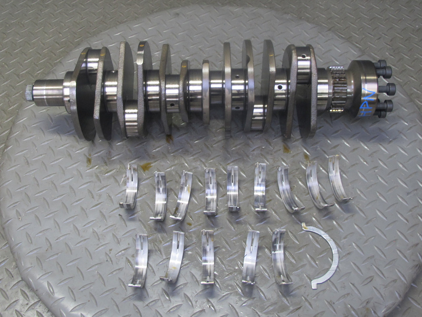 2002-2005 Porsche 911 996 3.6L M96.03 RWD Engine Crankshaft W/ Bearing Case