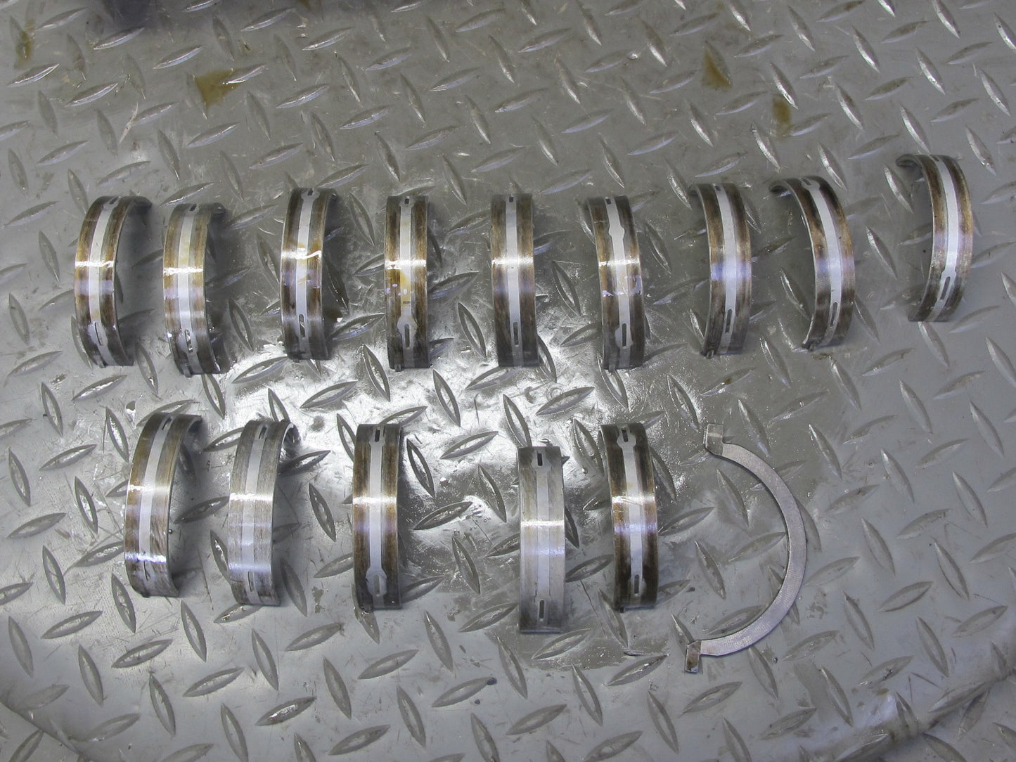 2002-2005 Porsche 911 996 3.6L M96.03 RWD Engine Crankshaft W/ Bearing Case