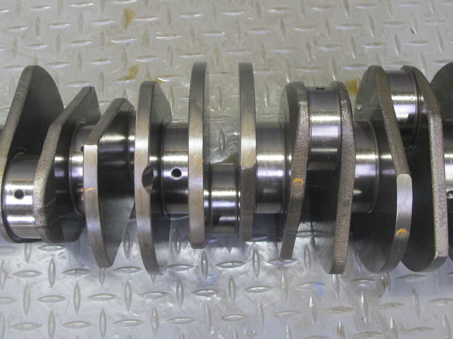 2002-2005 Porsche 911 996 3.6L M96.03 RWD Engine Crankshaft W/ Bearing Case