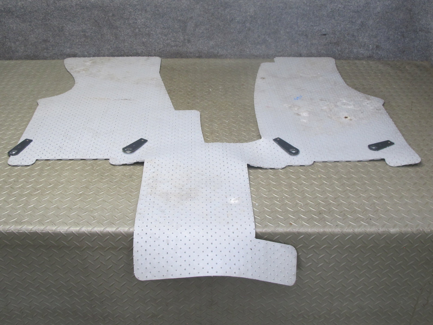 01-03 VW Eurovan T4 Camper Front Interior Floor Rubber MAT Liner Cover OEM