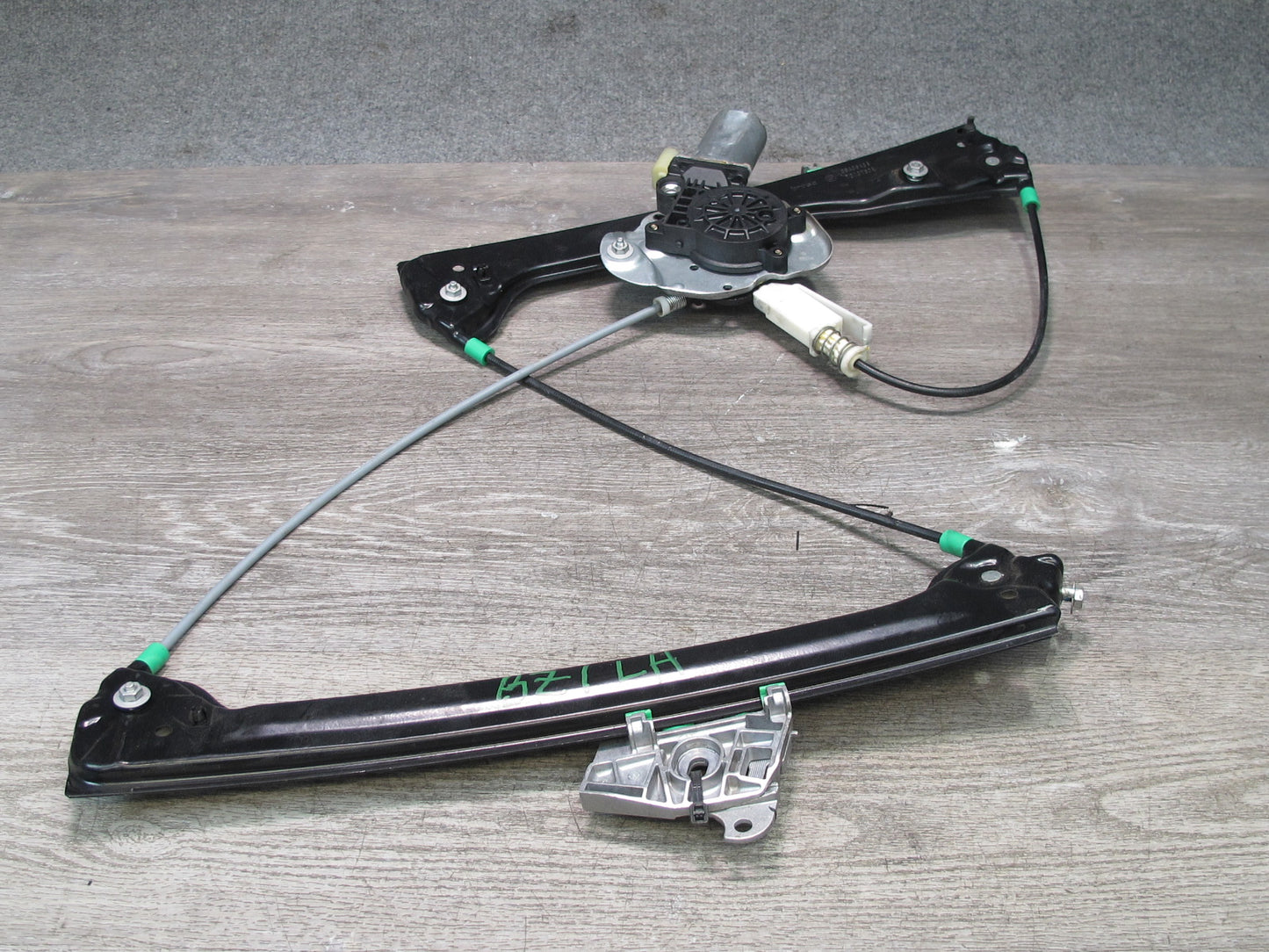 03-08 BMW E85 Z4 Left Door Window Regulator w Motor 7013753 OEM