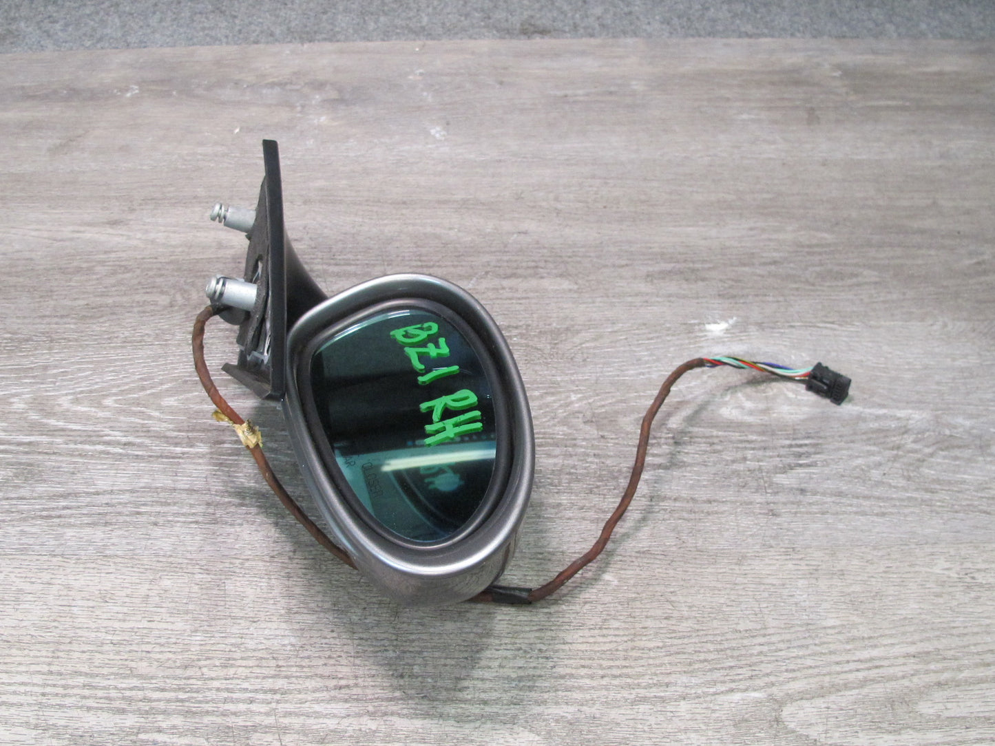 03-08 BMW E85 Z4 Right Door Exterior Auto DIP Side View Heated Mirror OEM