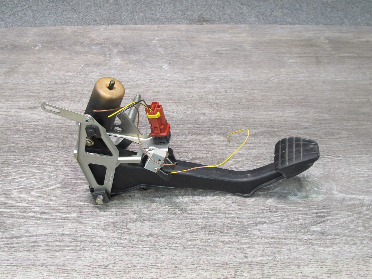 2000-2004 Porsche Boxster 986 Manual Transmission Clutch Brake Gas Pedal Set