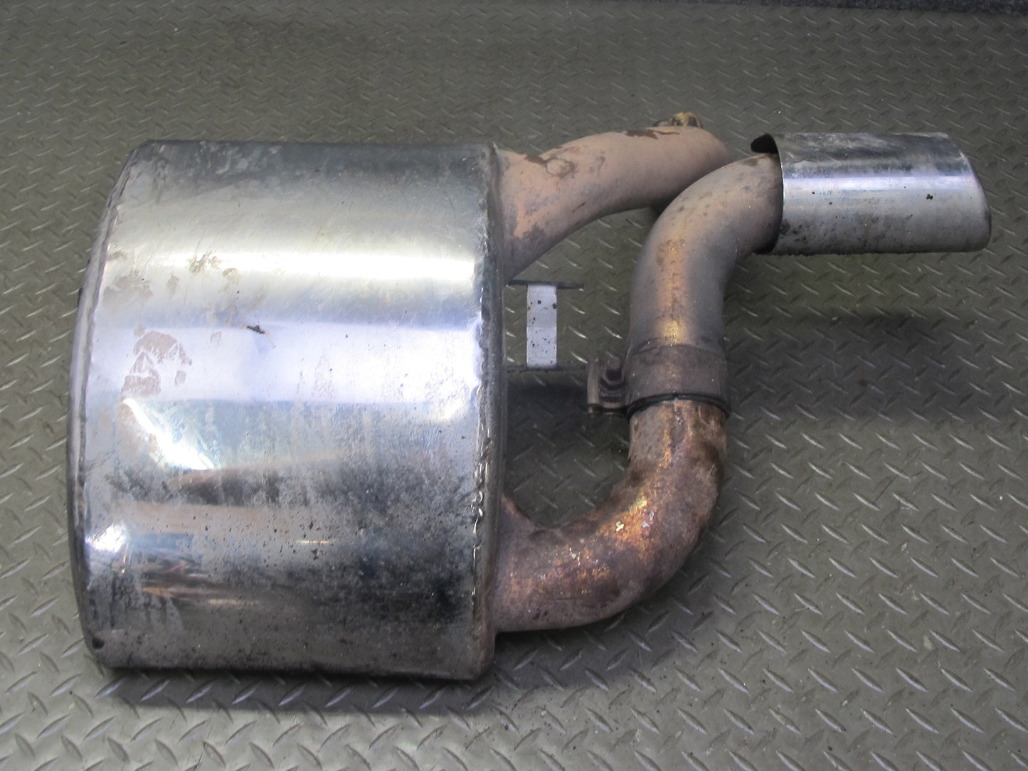 2002-2005 Porsche 911 996 3.6L M96.03 Rear Right Side Exhaust Muffler Tuned