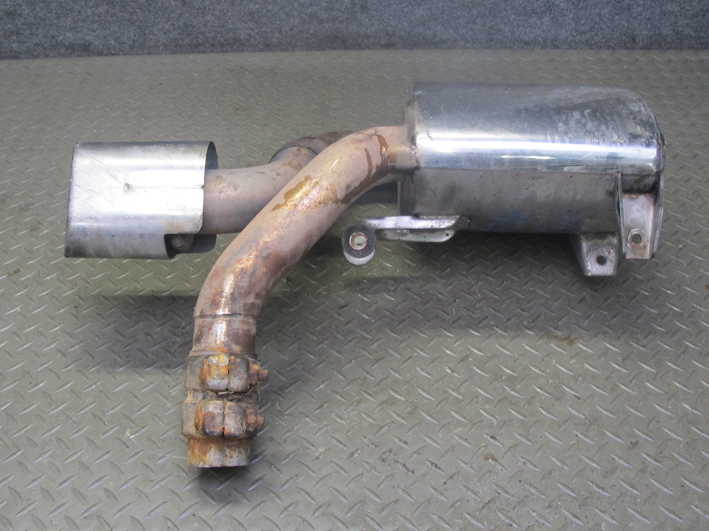 2002-2005 Porsche 911 996 3.6L M96.03 Rear Right Side Exhaust Muffler Tuned