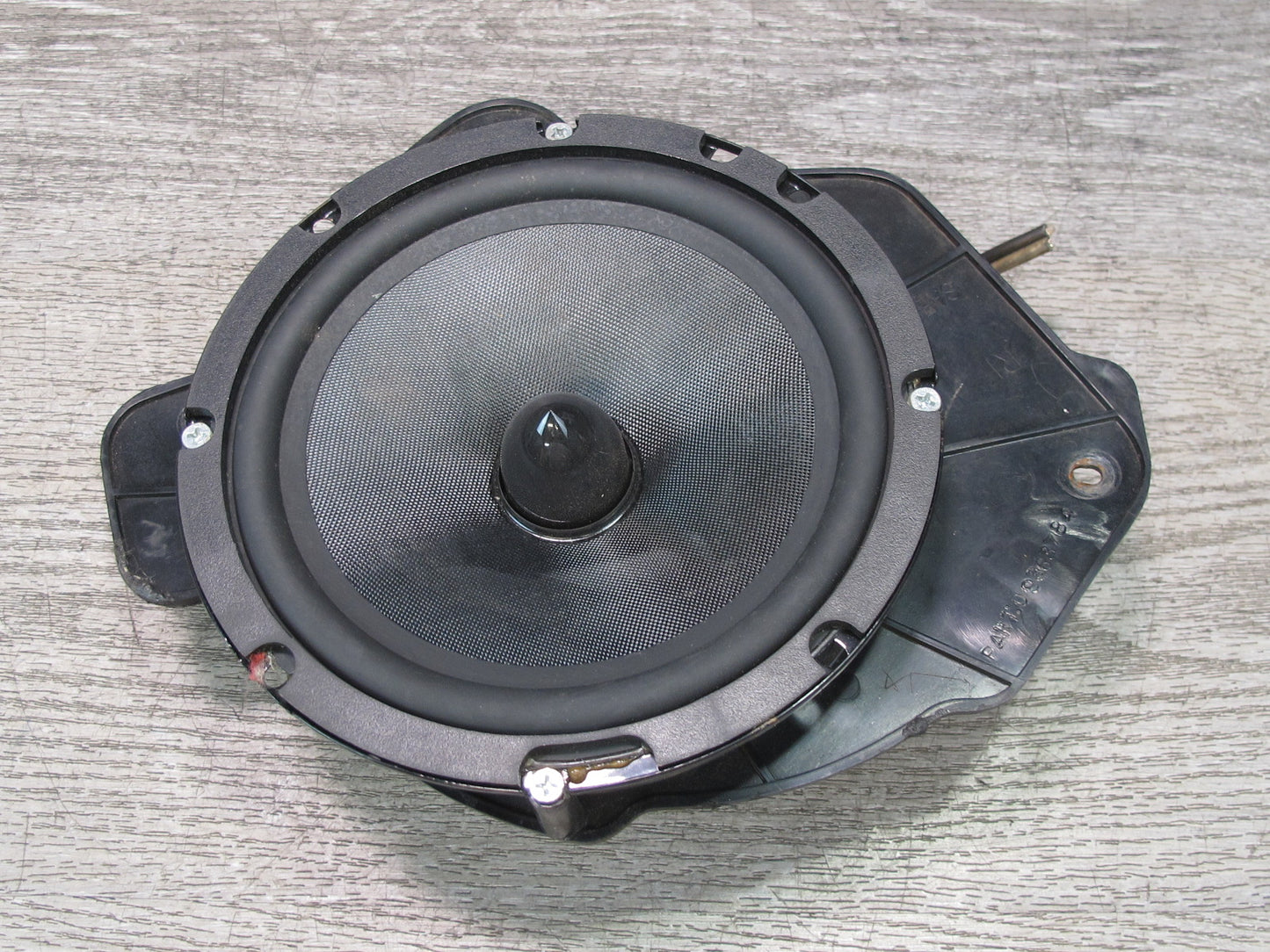 98-02 Pontiac Firebird Set of 2 Front Left & Right Door Speaker Skar 100W RMS