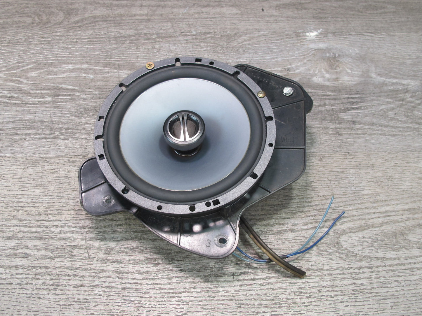 98-02 Pontiac Firebird Set of 2 Front Left & Right Door Speaker Skar 100W RMS