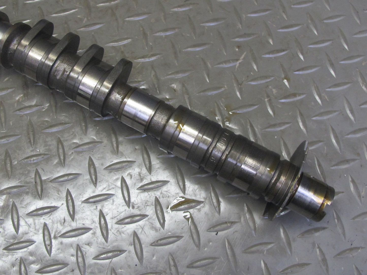02-05 Porsche 911 996 3.6L M96.03 RWD Engine Right Intake & Exhaust Camshaft Set