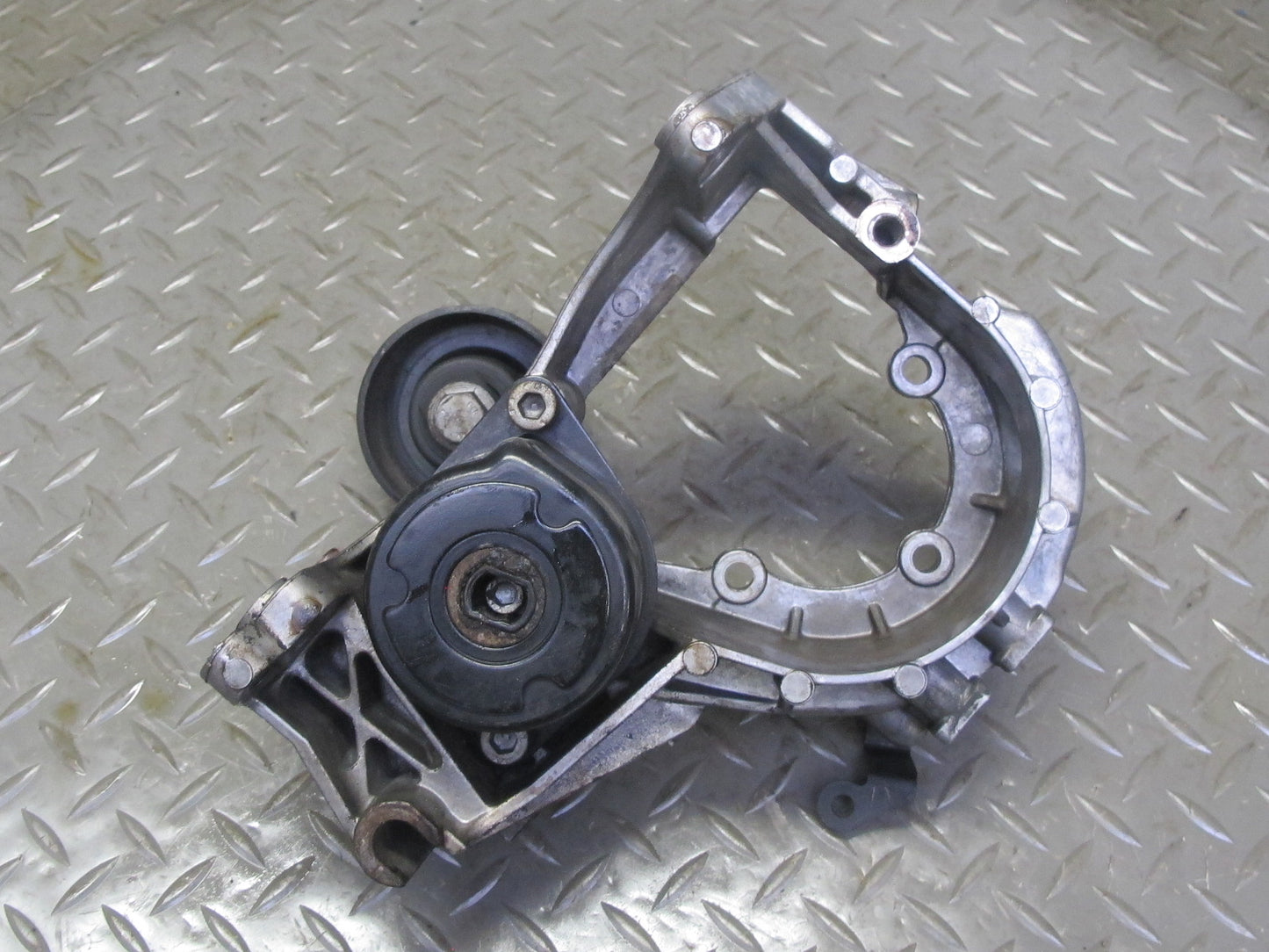 2002-2005 Porsche 911 996 3.6L M96.03 Power Steering Pump Mount Bracket