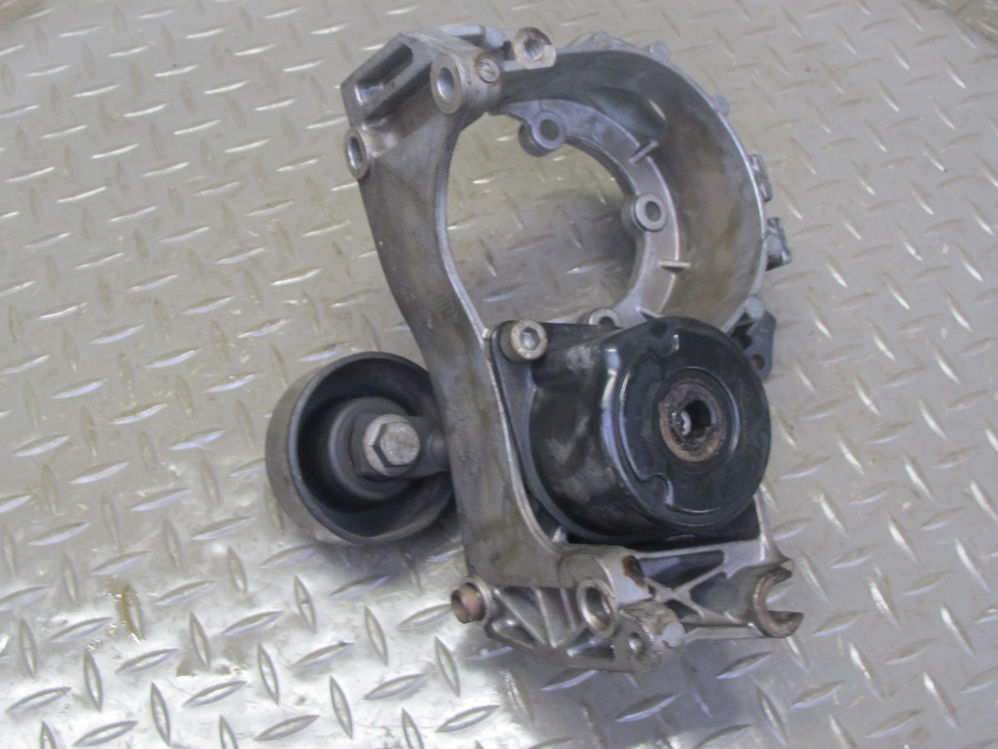 2002-2005 Porsche 911 996 3.6L M96.03 Power Steering Pump Mount Bracket