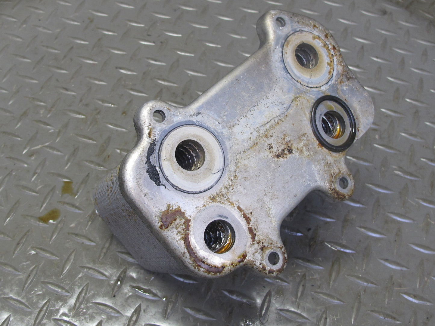 1999-2005 Porsche 911 996 Engine Oil Cooler Heat Exchanger 99610702557