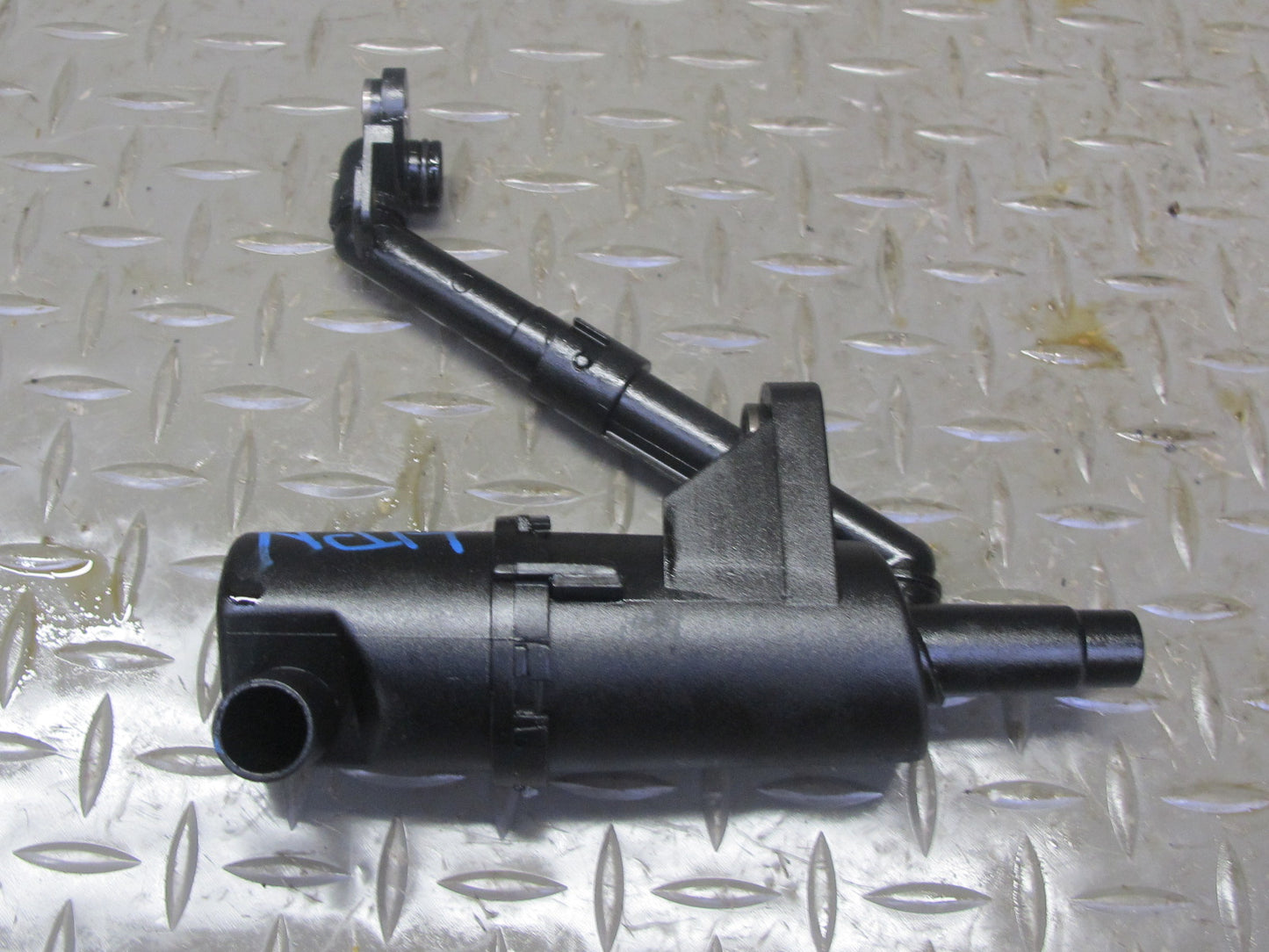 2002-2005 Porsche 911 996 3.6L M96.03 Engine Oil Separator W/ Pick UP Tube Set