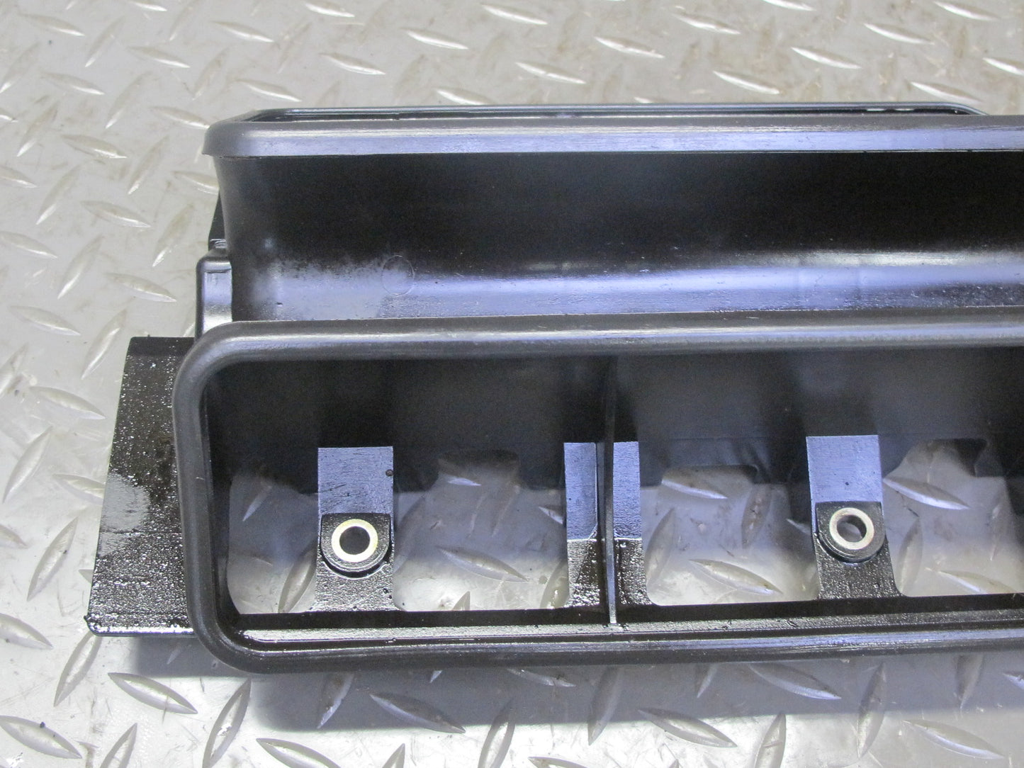 2002-2005 Porsche 911 Carrera 996 3.6L M96.03 Engine Motor Oil Seperator