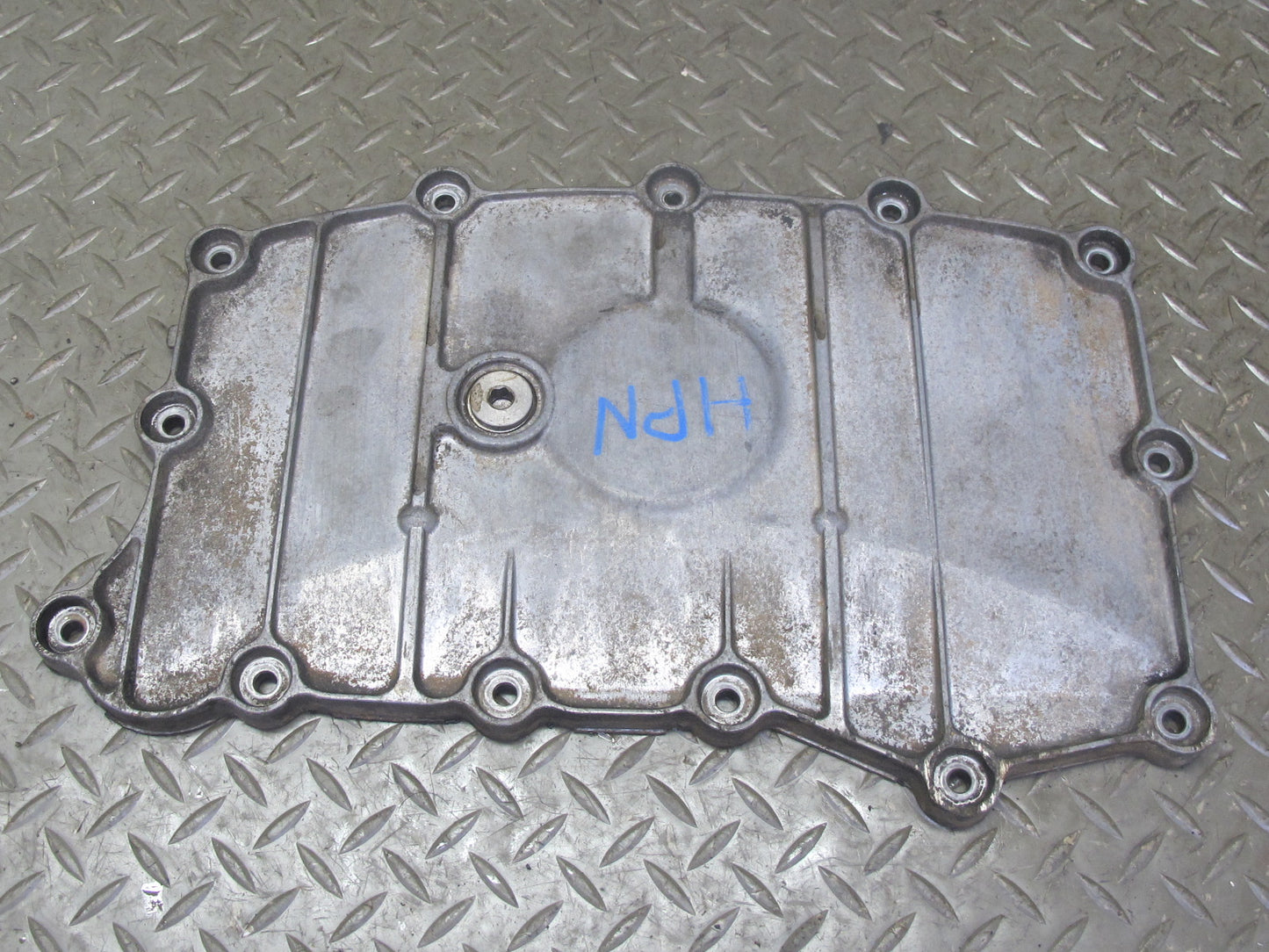 2002-2005 Porsche 911 Carrera 996 3.6L M96.03 Engine Motor Oil Pan Sump Cover