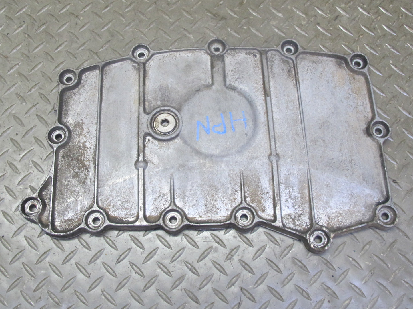 2002-2005 Porsche 911 Carrera 996 3.6L M96.03 Engine Motor Oil Pan Sump Cover
