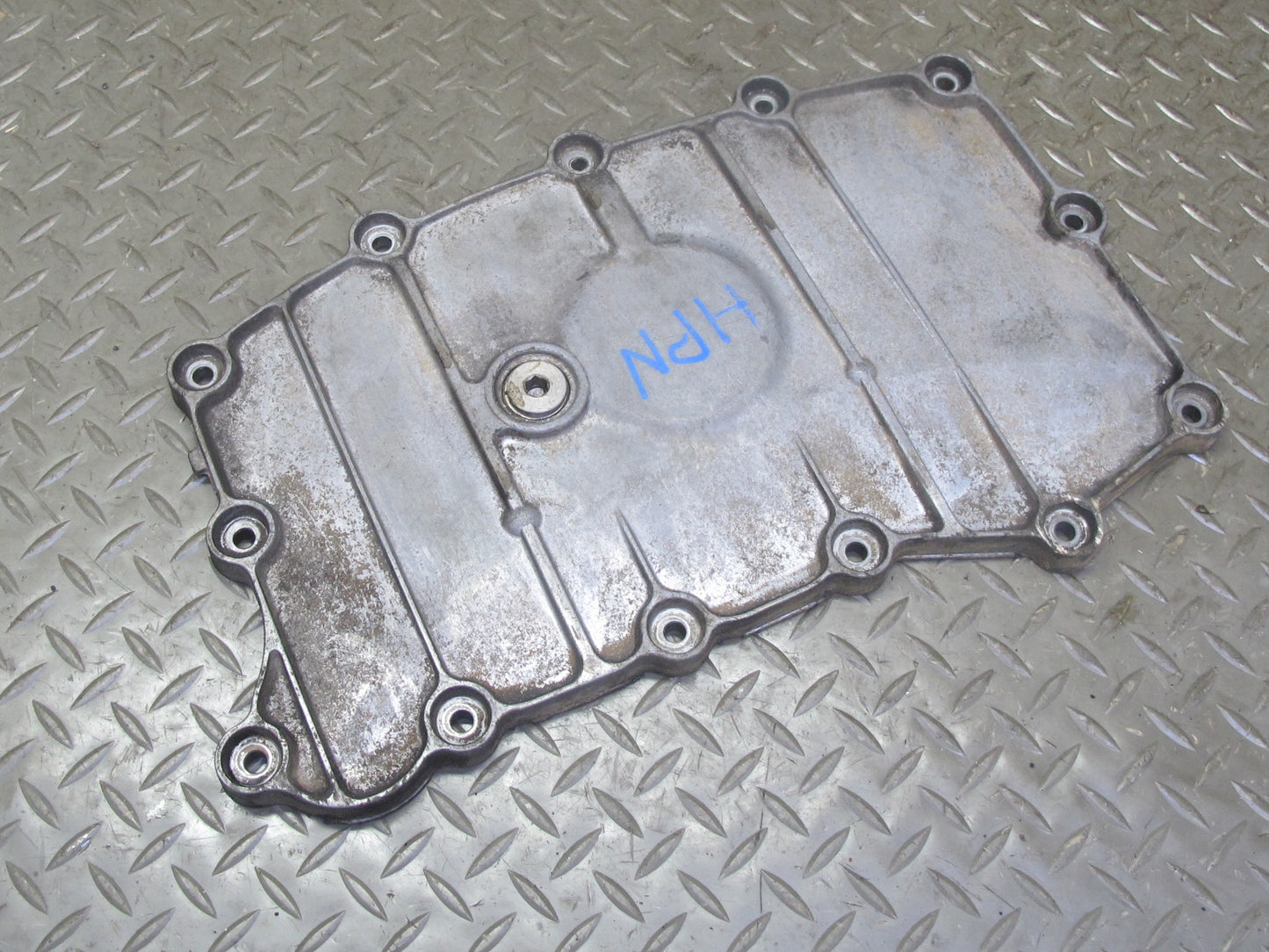 2002-2005 Porsche 911 Carrera 996 3.6L M96.03 Engine Motor Oil Pan Sump Cover