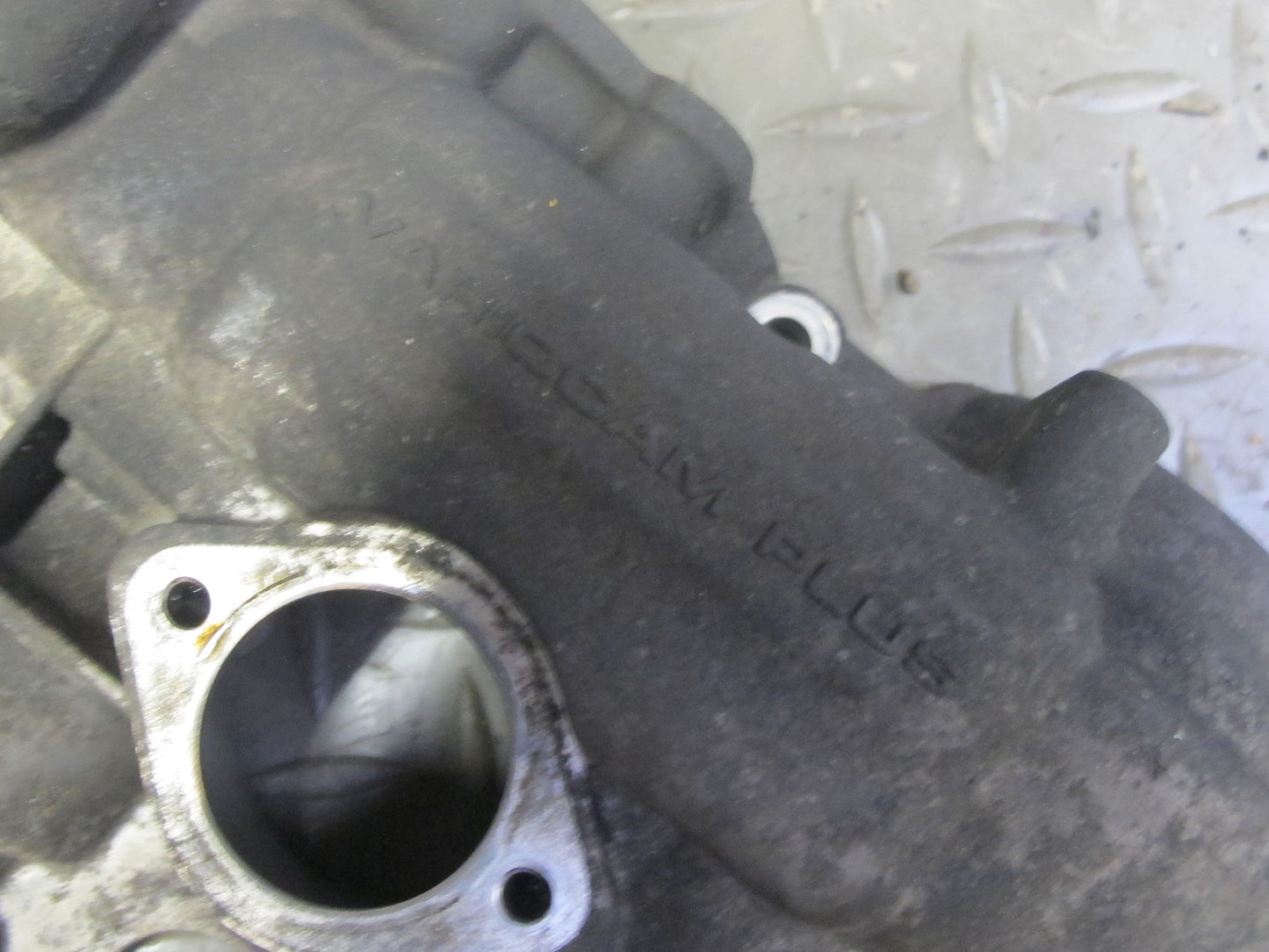 02-05 Porsche 911 996 3.6L M96.03 RWD Engine 1-3 Cylinder Head Valve Cover