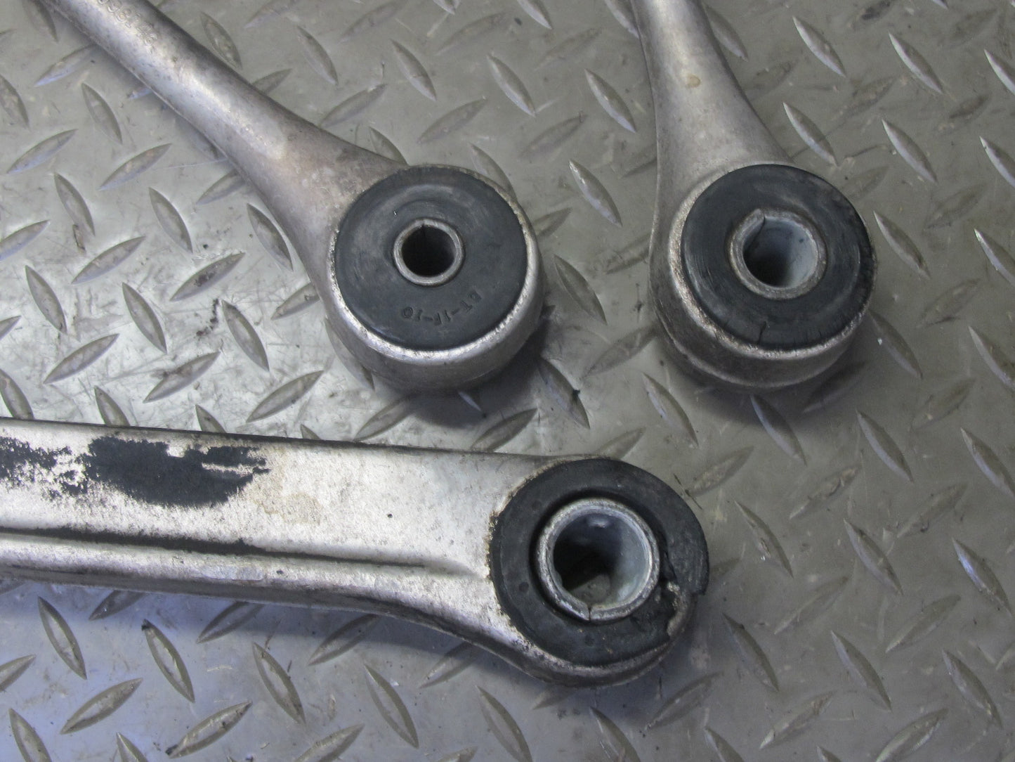 84-96 Chevrolet Corvette C4 Set of 3 Rear Left Suspension Control Arm Rod OEM