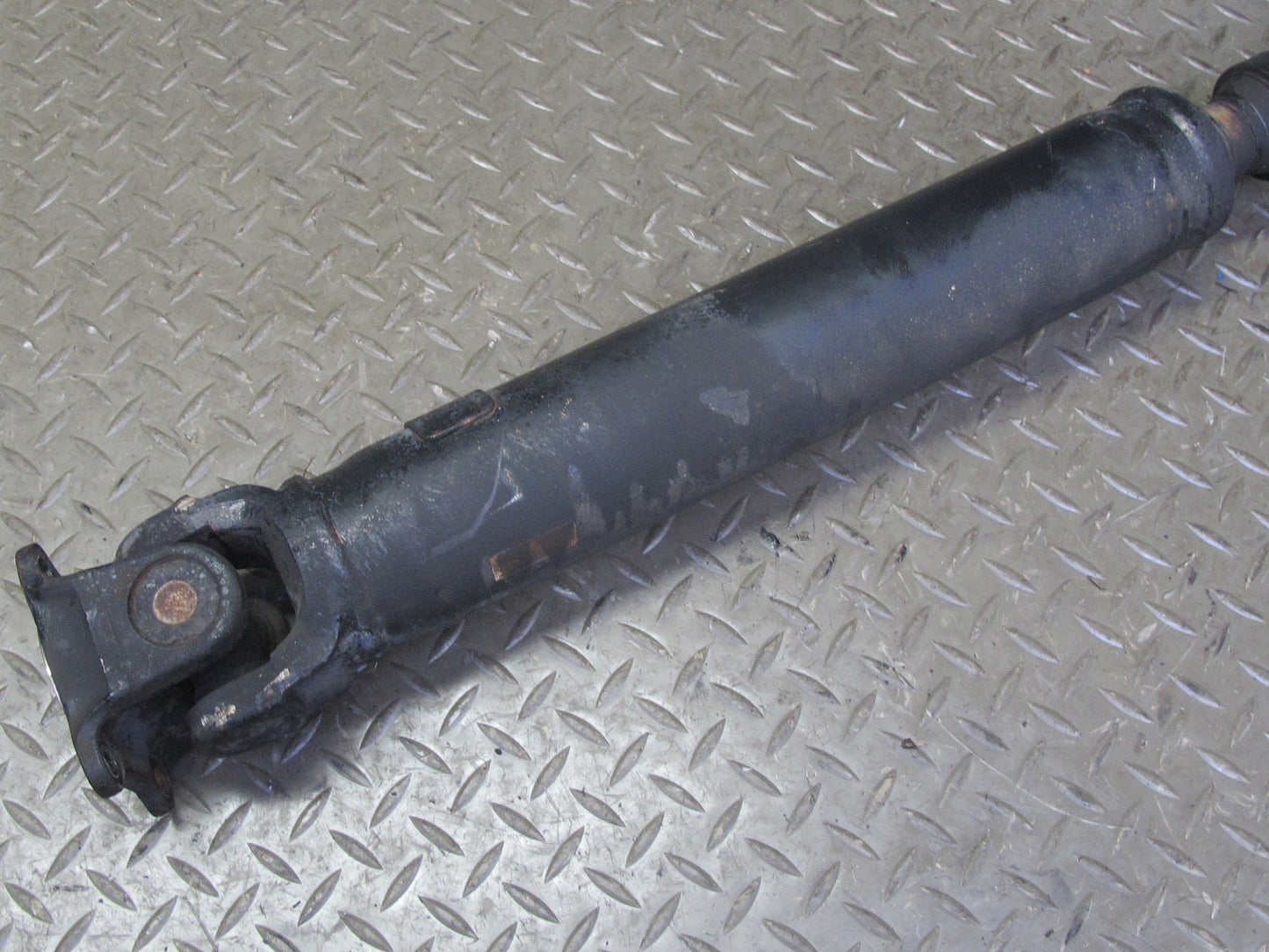 99-01 Isuzu Vehicross A/T Rear Drive Propeller Shaft Driveshaft 144K Miles OEM