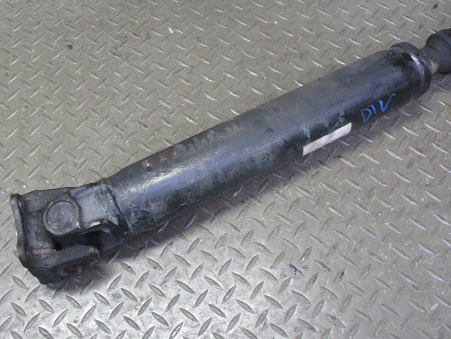 99-01 Isuzu Vehicross A/T Rear Drive Propeller Shaft Driveshaft 144K Miles OEM