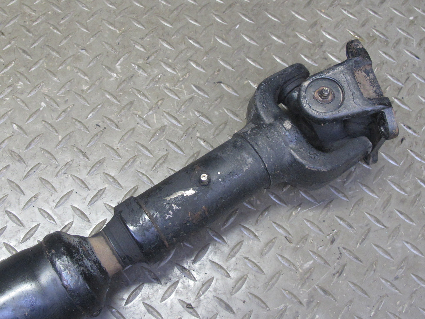 99-01 Isuzu Vehicross A/T Rear Drive Propeller Shaft Driveshaft 144K Miles OEM