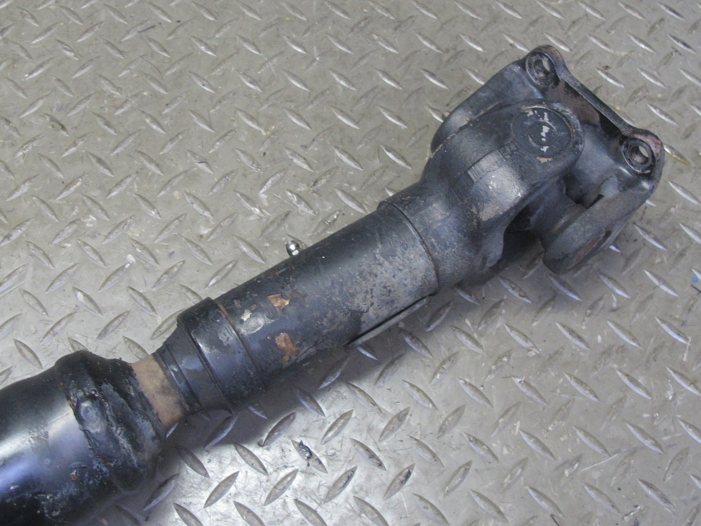 99-01 Isuzu Vehicross A/T Rear Drive Propeller Shaft Driveshaft 144K Miles OEM