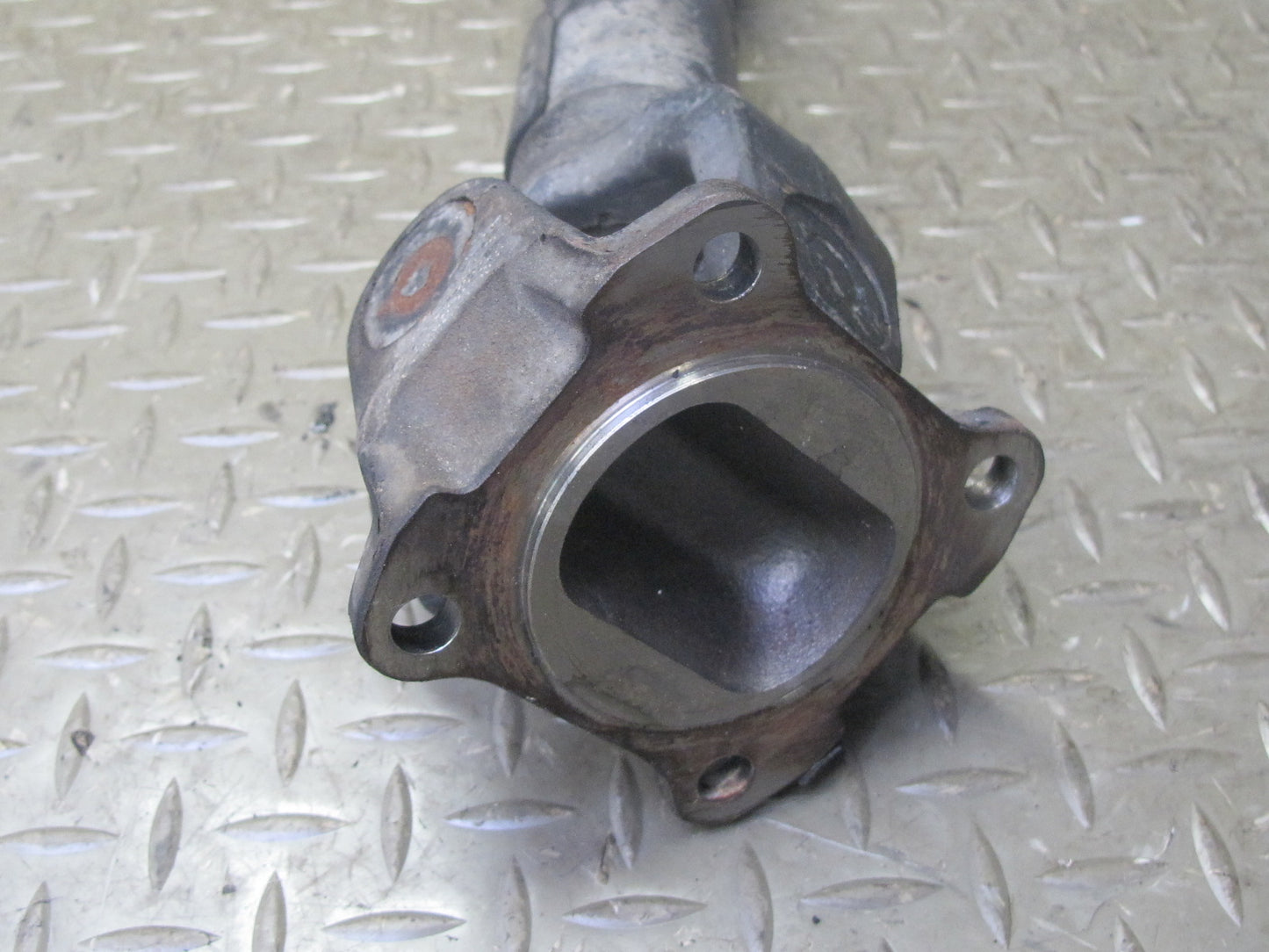 99-01 Isuzu Vehicross A/T Rear Drive Propeller Shaft Driveshaft 144K Miles OEM
