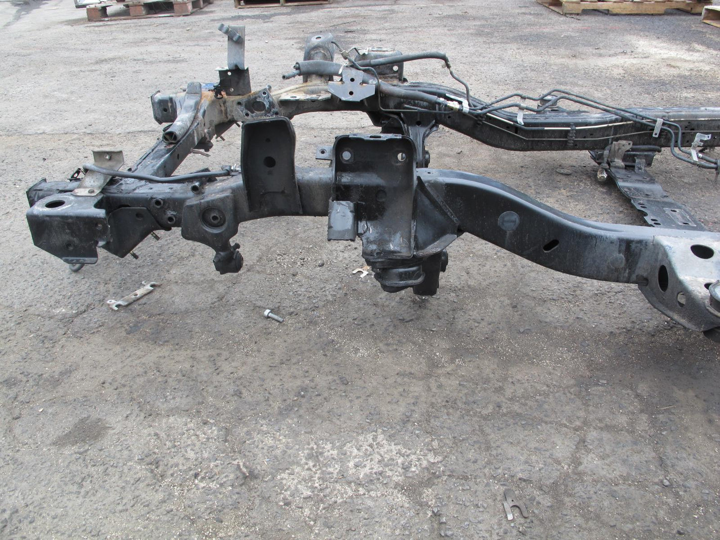 99-01 Isuzu Vehicross 3.5L 6VE1 A/T Lower Frame Assembly 144K Miles OEM