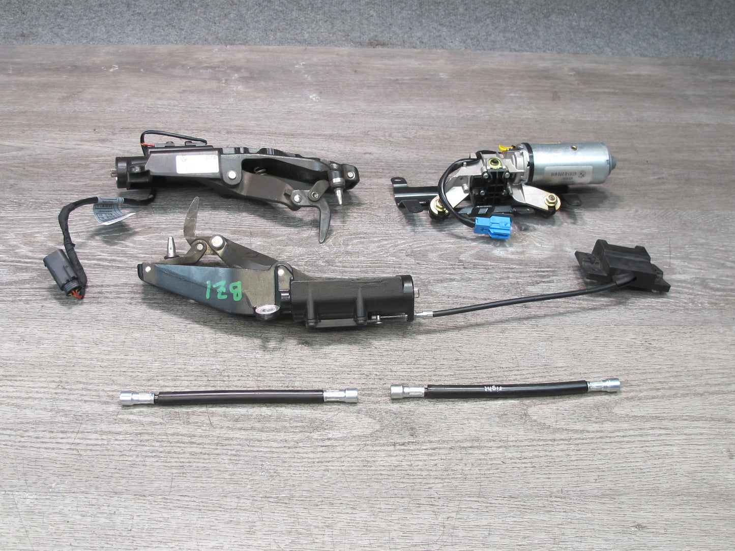 03-08 BMW E85 Z4 Roadster TOP Roof Motor w Lock Latches & Drive Links Set OEM