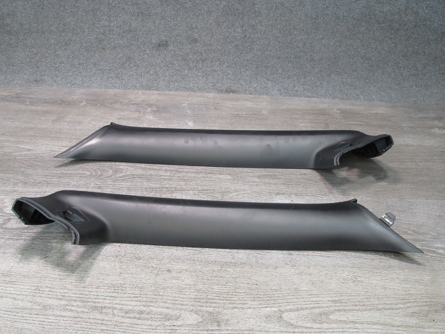03-08 BMW E85 Z4 Roadster Set of 2 Front Left & Right A Pillar Trim Cover OEM