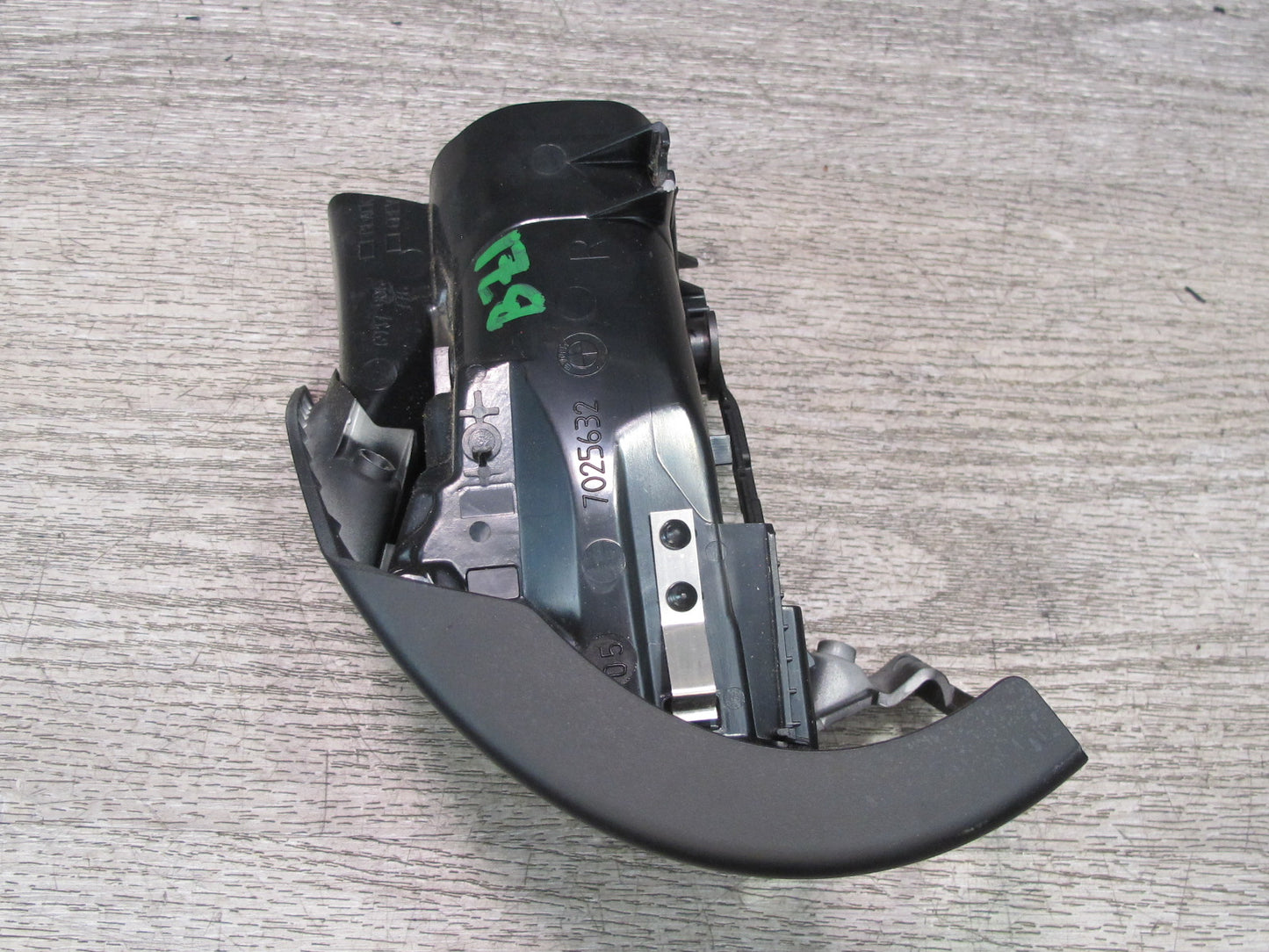03-04 BMW E85 Z4 Dash Right Air Vent Black 6917906 OEM