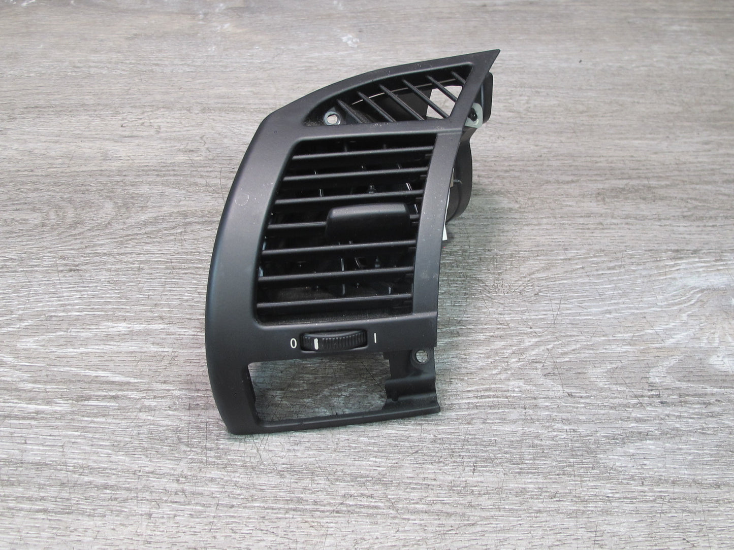 03-04 BMW E85 Z4 Dash Left Air Vent Black 6917905 OEM