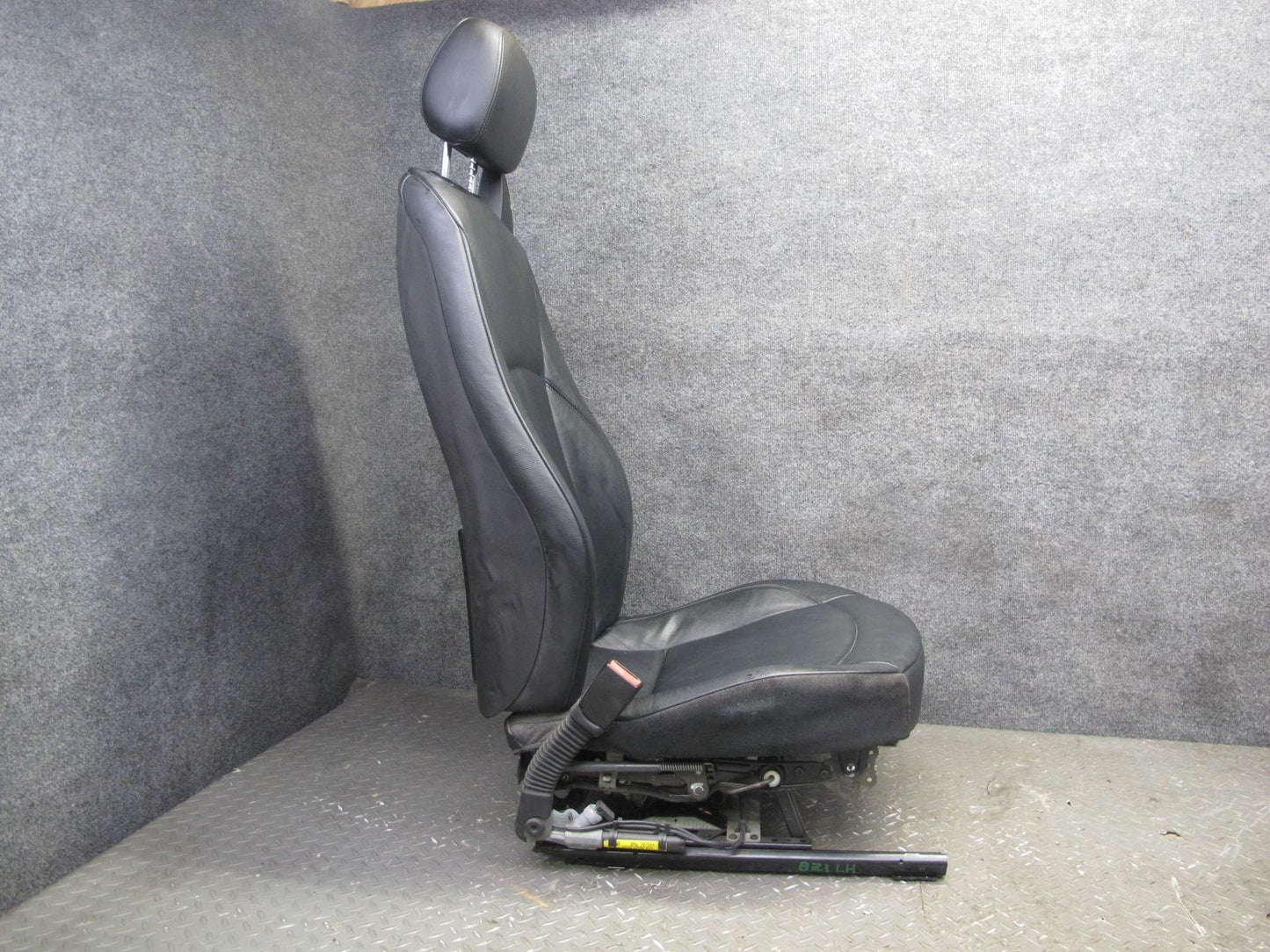 03-04 BMW E85 Z4 Set of 2 Left & Right Memory Heated Leather Seat Black Set OEM