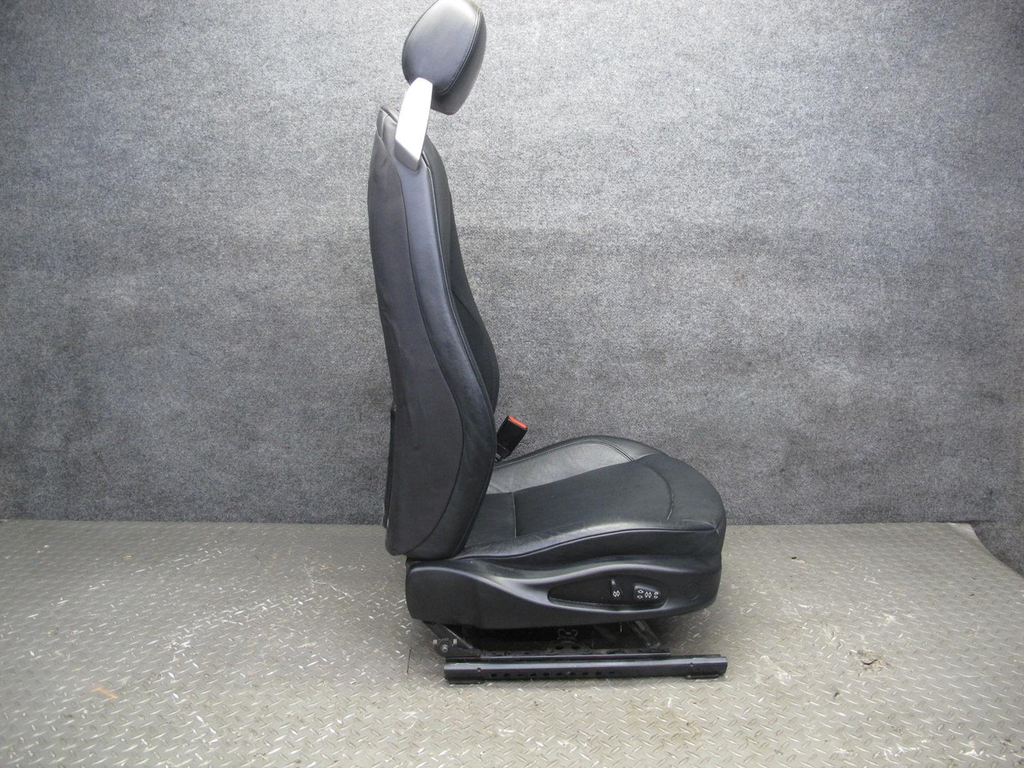 03-04 BMW E85 Z4 Set of 2 Left & Right Memory Heated Leather Seat Black Set OEM