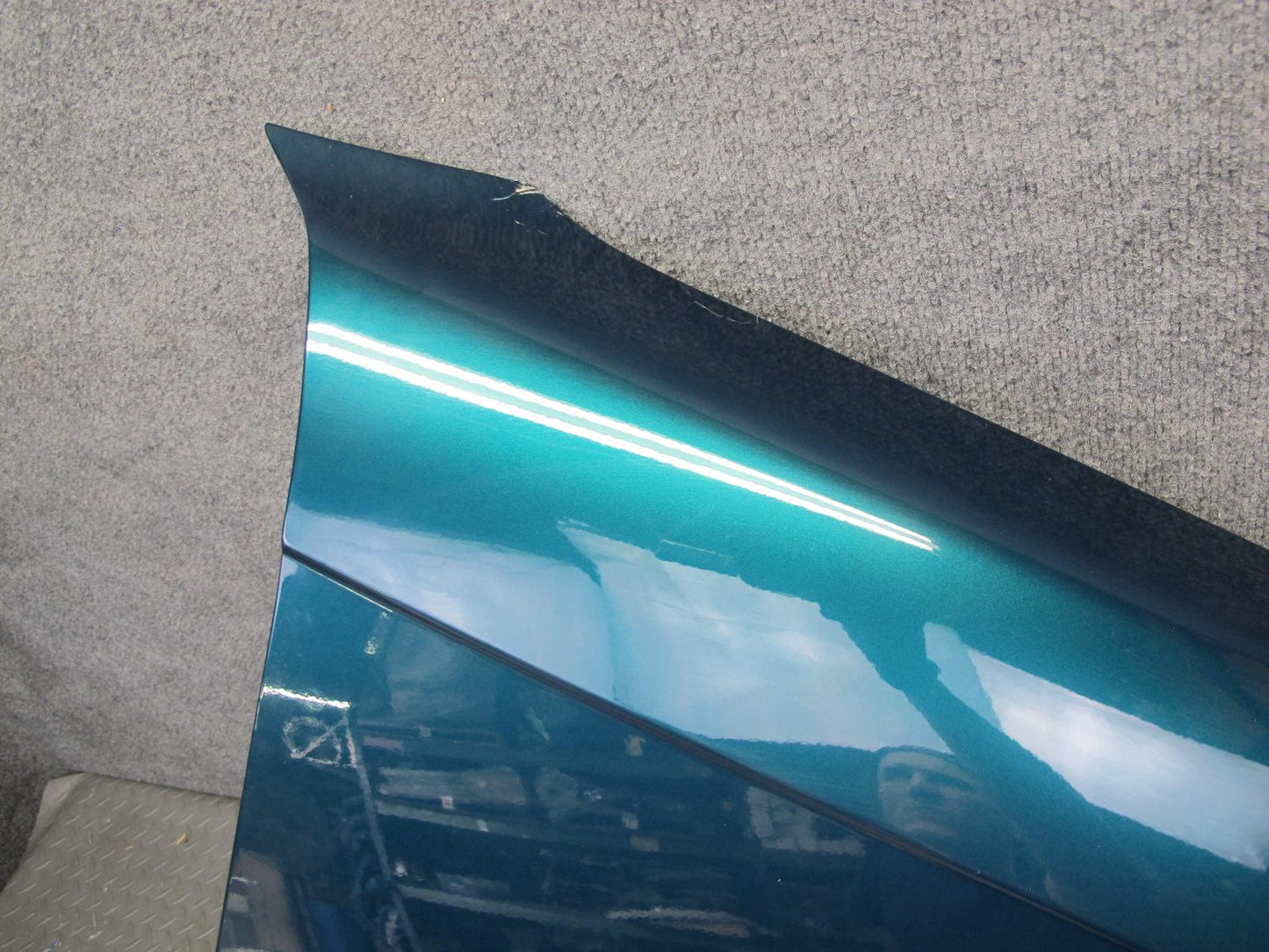 96-97 BMW E36 328iC Coupe Convertible Front Right Fender Shell Panel Cover OEM
