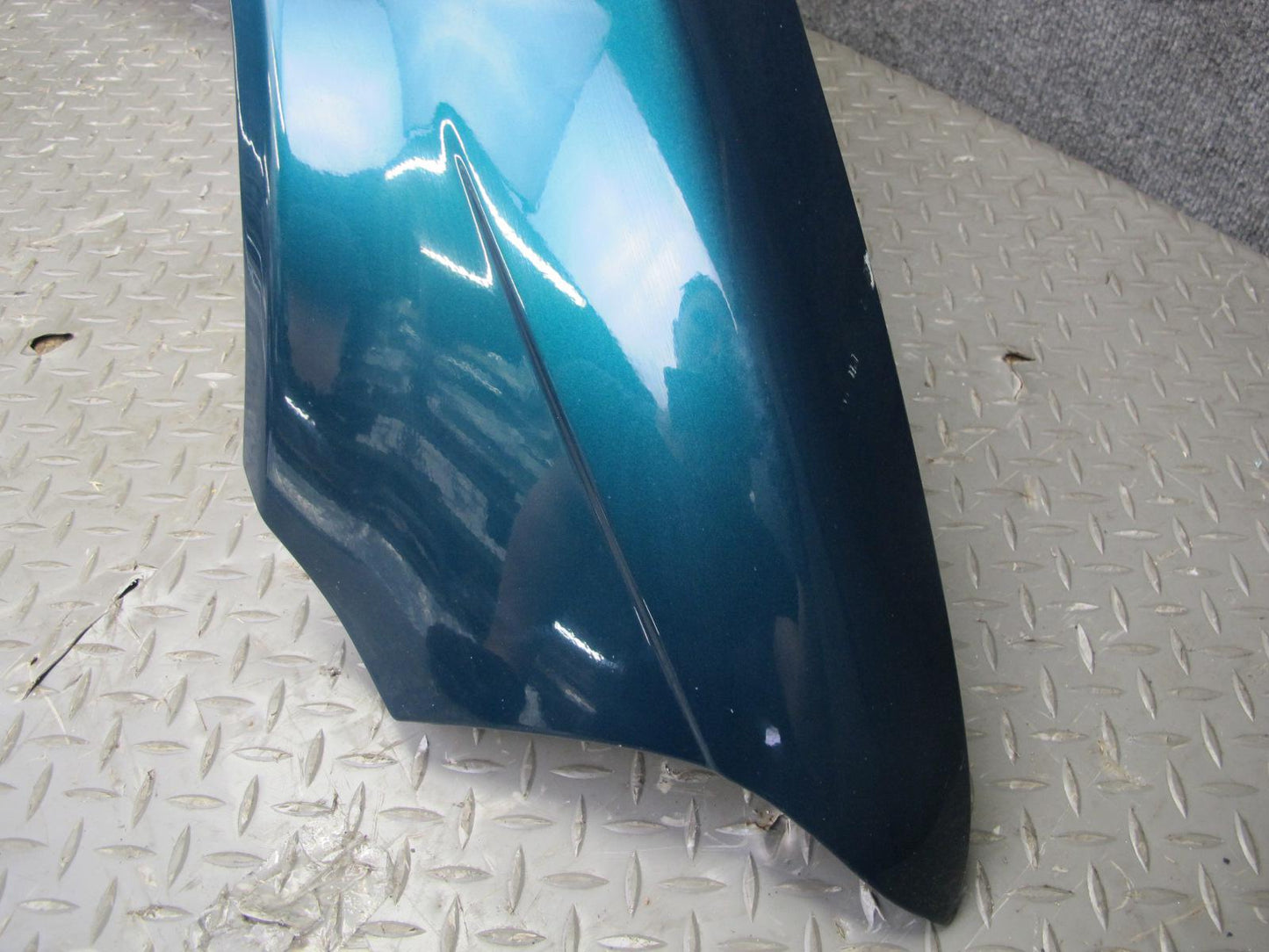 96-97 BMW E36 328iC Coupe Convertible Front Right Fender Shell Panel Cover OEM