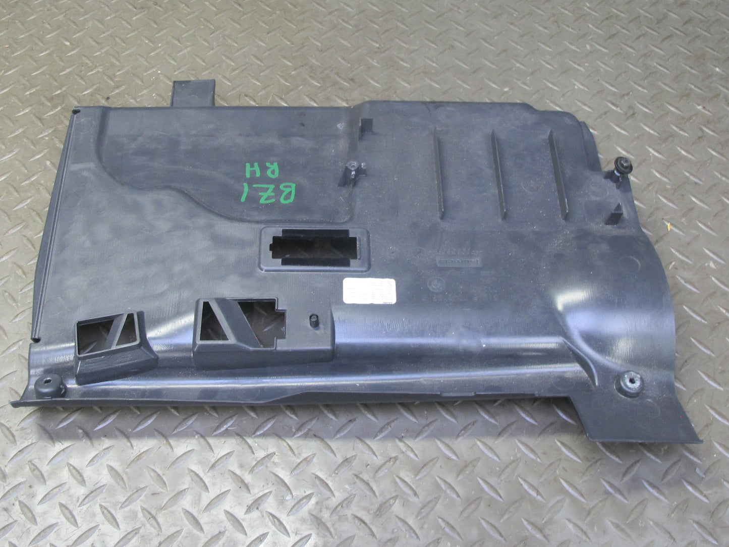 03-08 BMW E85 Z4 Under Dash Front Left & Right Trim Cover Panel Set of 2