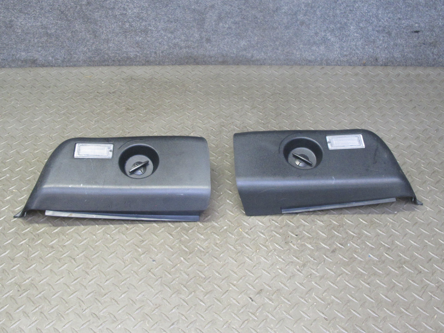 94-99 BMW E36 325iC 328iC Convertible Set of 2 Rear Tail Light Trim Cover OEM
