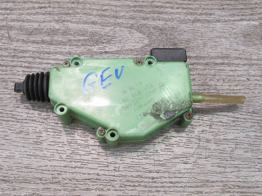 97-03 VW Eurovan T4 Front Left or Right Door Lock Actuator Motor 701959781 OEM