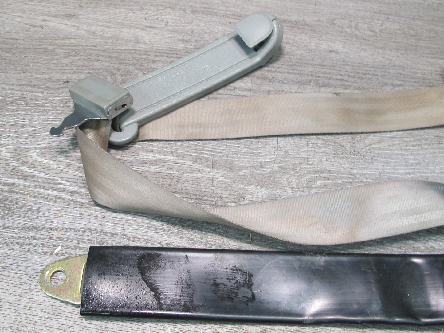 99-03 VW EUROVAN T4 CAMPER REAR RIGHT & LEFT SIDE SEATBELT RETRACTOR SET OEM