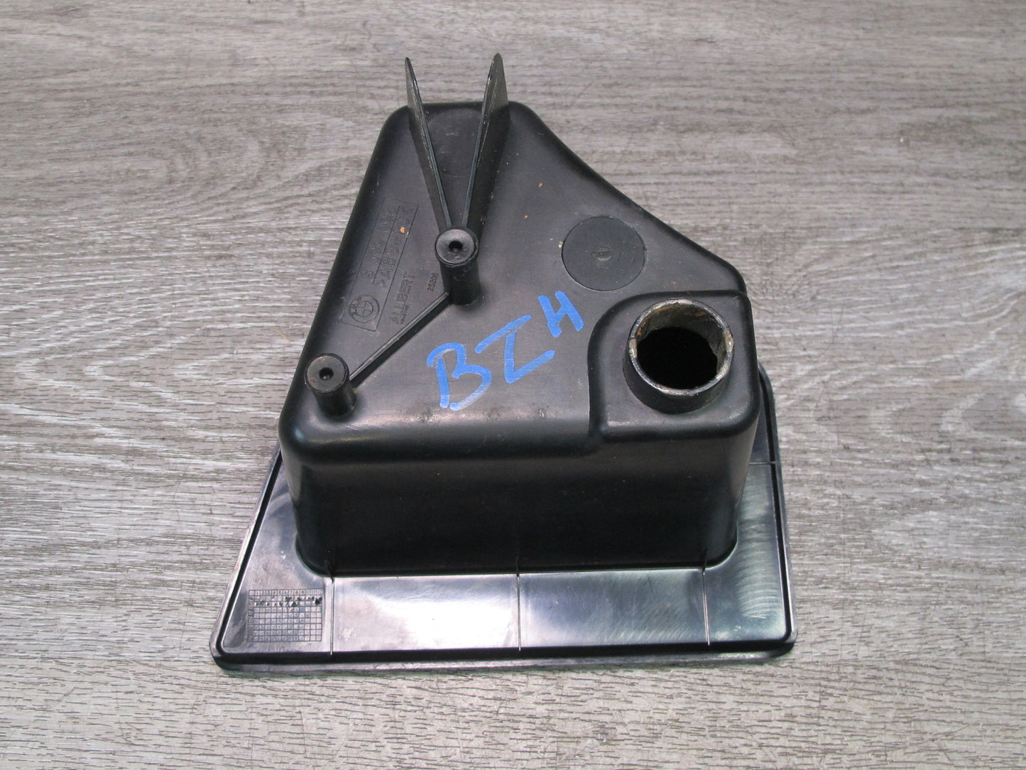 96-02 BMW E36/7 Z3 Roadster Rear Trunk Storage Box BIN Compartment 8399098 OEM