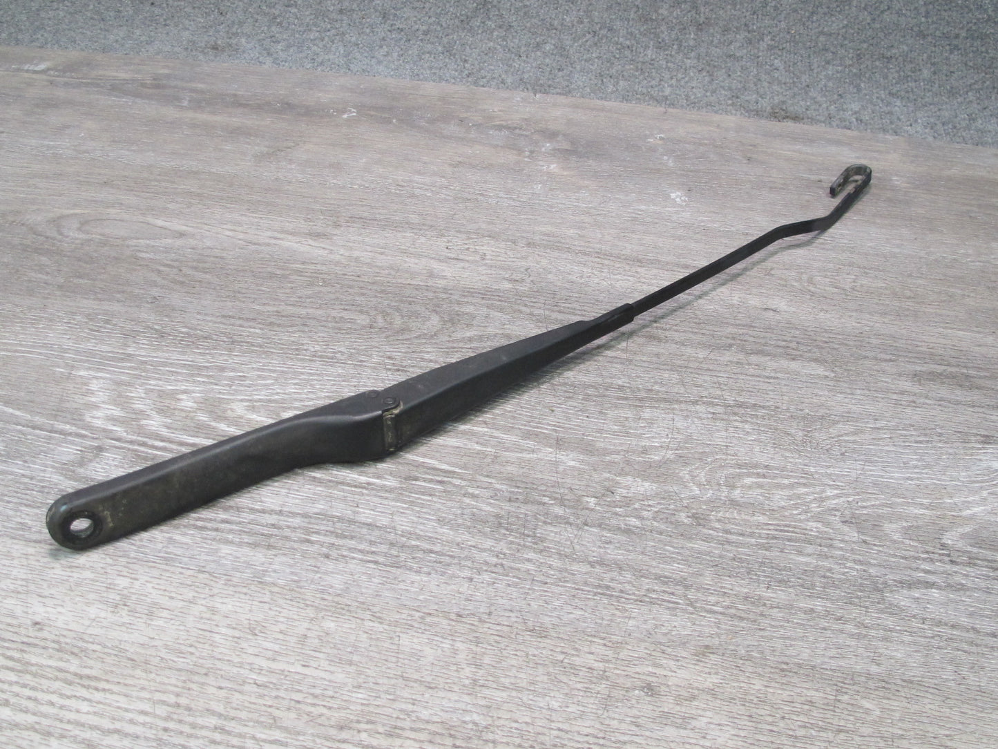 96-02 BMW E36/7 Z3 Set of 2 Front Left & Right Windshield Wiper Arm OEM
