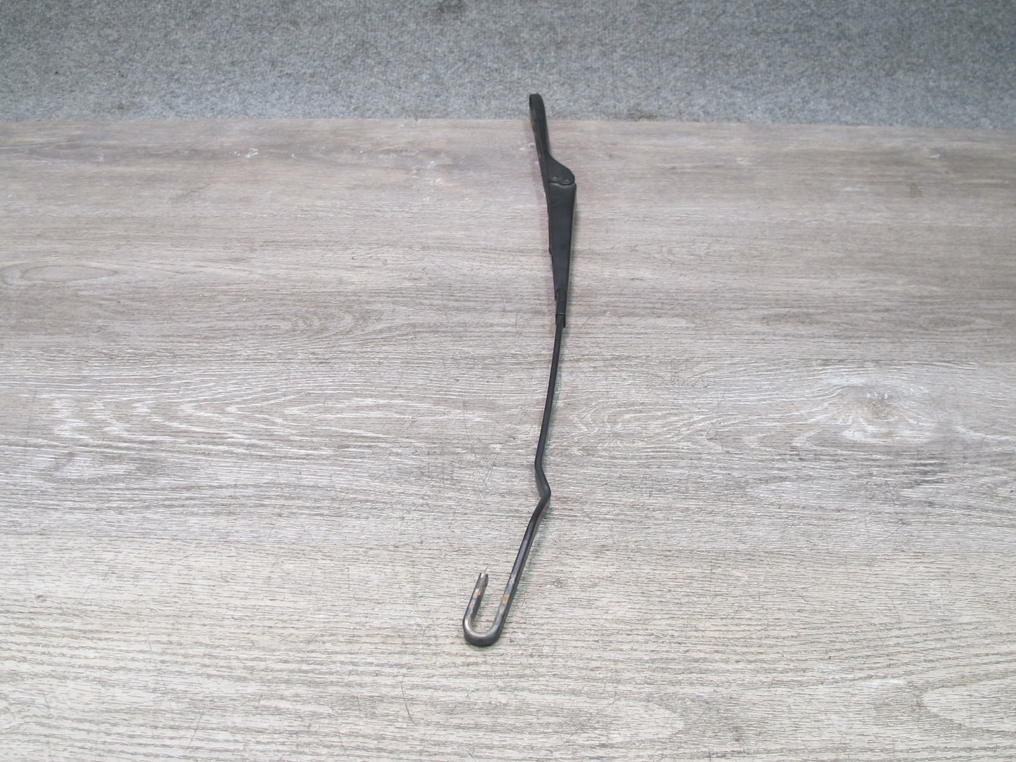 96-02 BMW E36/7 Z3 Set of 2 Front Left & Right Windshield Wiper Arm OEM