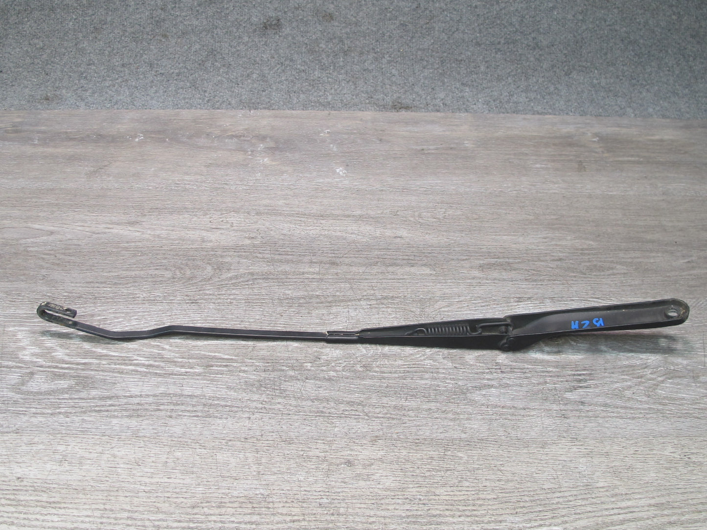 96-02 BMW E36/7 Z3 Set of 2 Front Left & Right Windshield Wiper Arm OEM