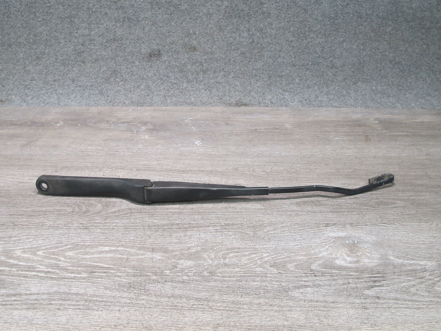 96-02 BMW E36/7 Z3 Set of 2 Front Left & Right Windshield Wiper Arm OEM