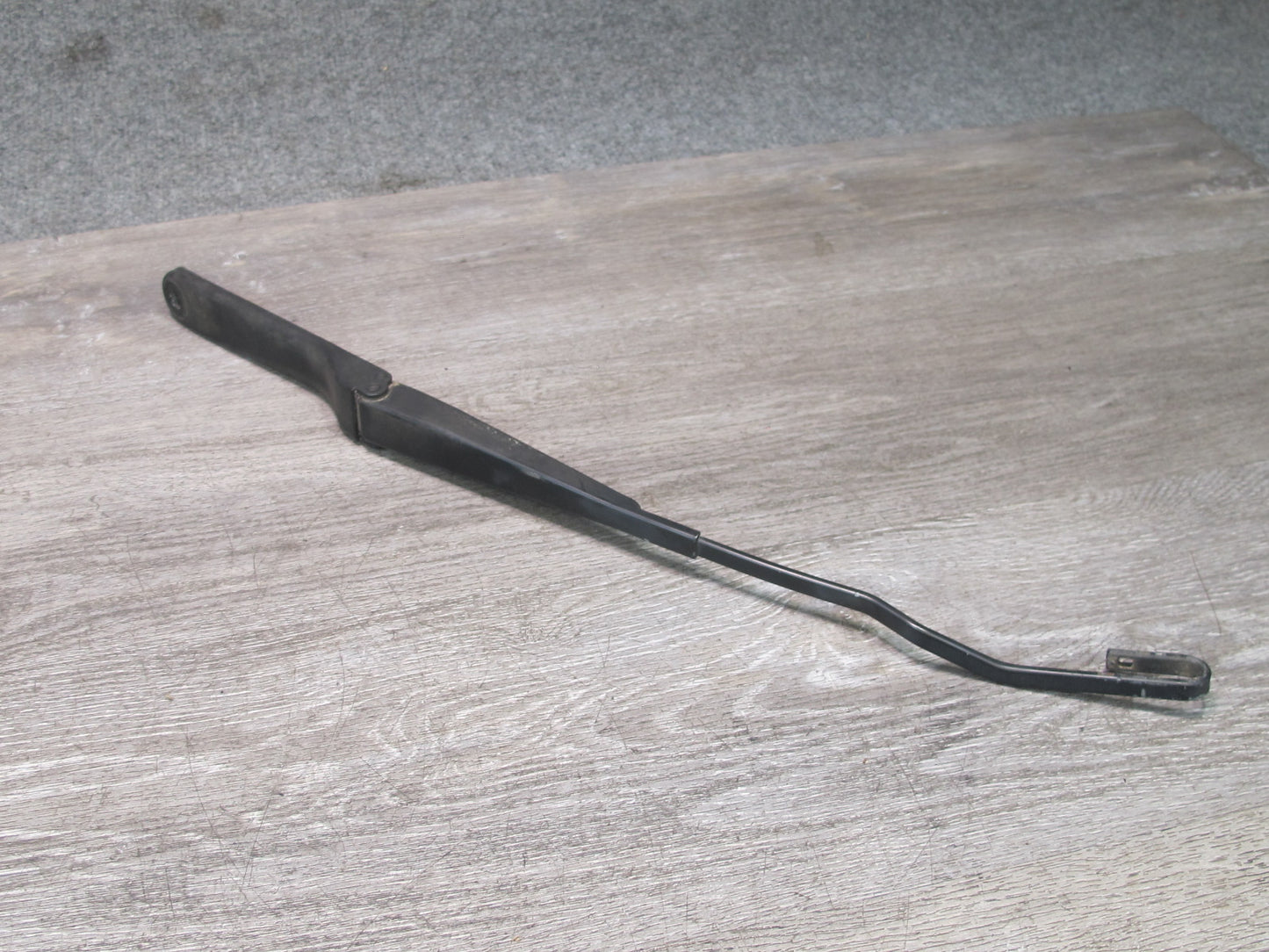 96-02 BMW E36/7 Z3 Set of 2 Front Left & Right Windshield Wiper Arm OEM