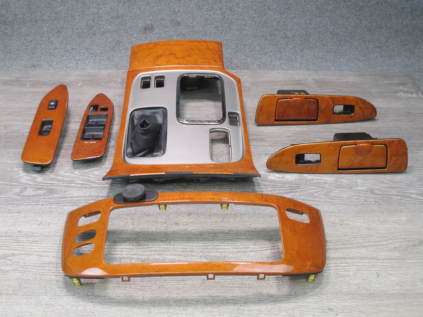 03-07 Lexus LX470 Front & Rear Door Center Console Shifter Radio Wood Trim Set