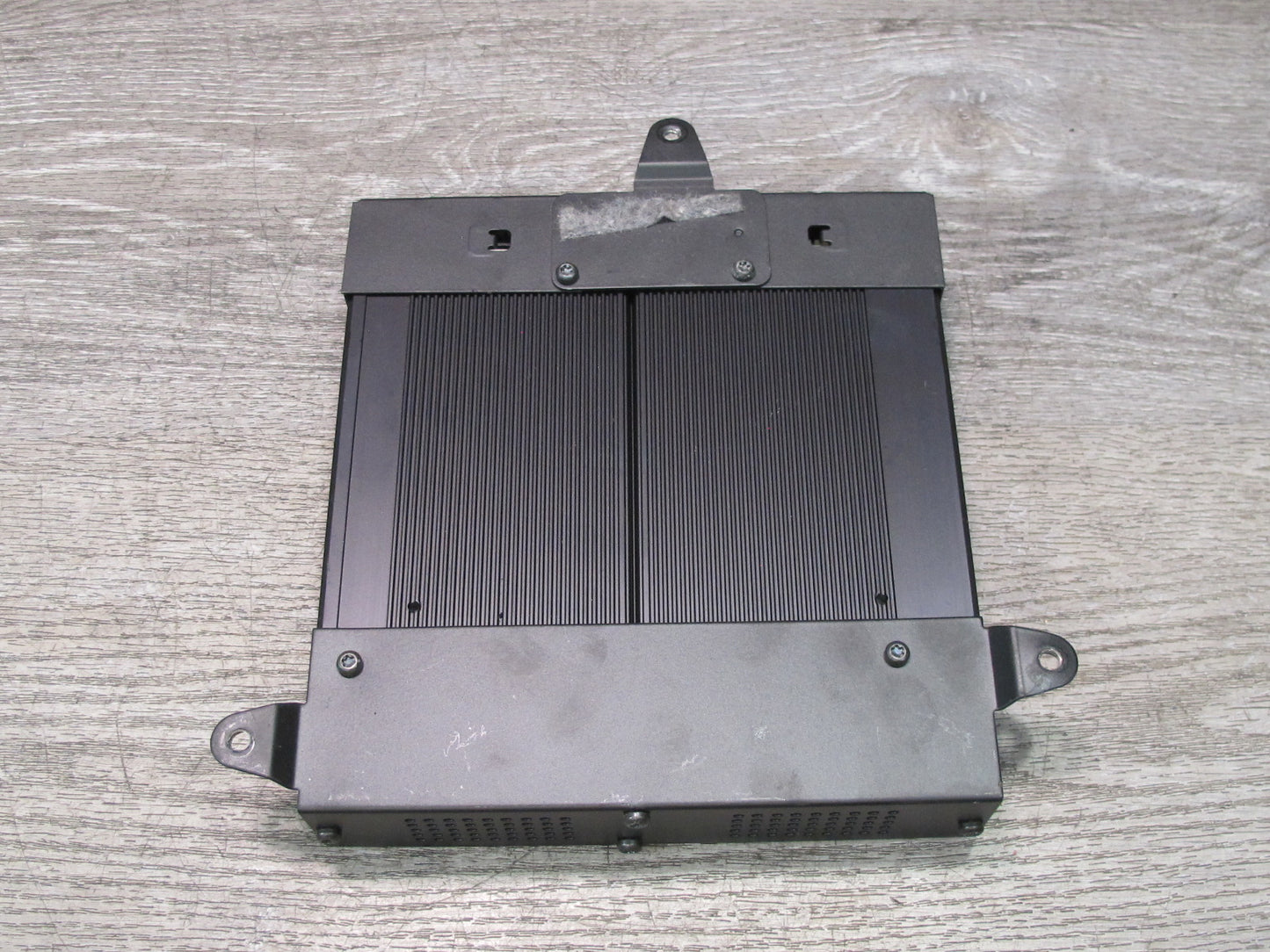 01-06 BMW E46 325Ci 330Ci Coupe Harman Kardon Audio Amplifier AMP 6946985 OEM