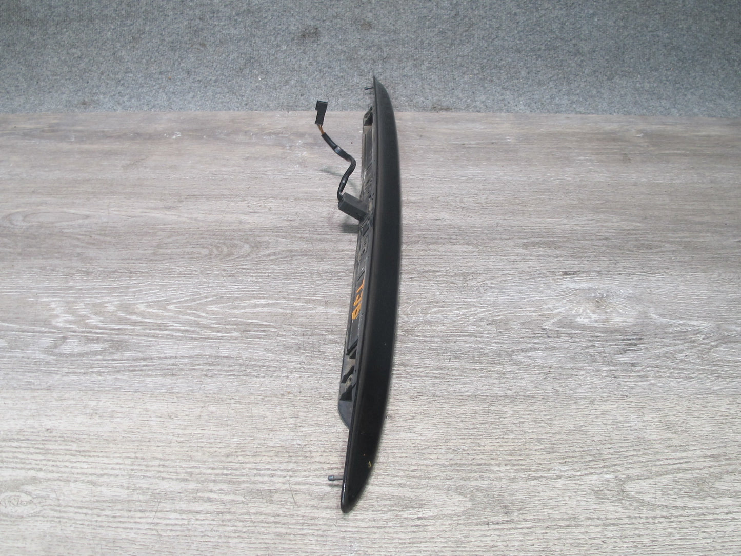 01-06 BMW E46 325Ci 330Ci Coupe Rear Trunk Lid Handle Finish Trim License Light